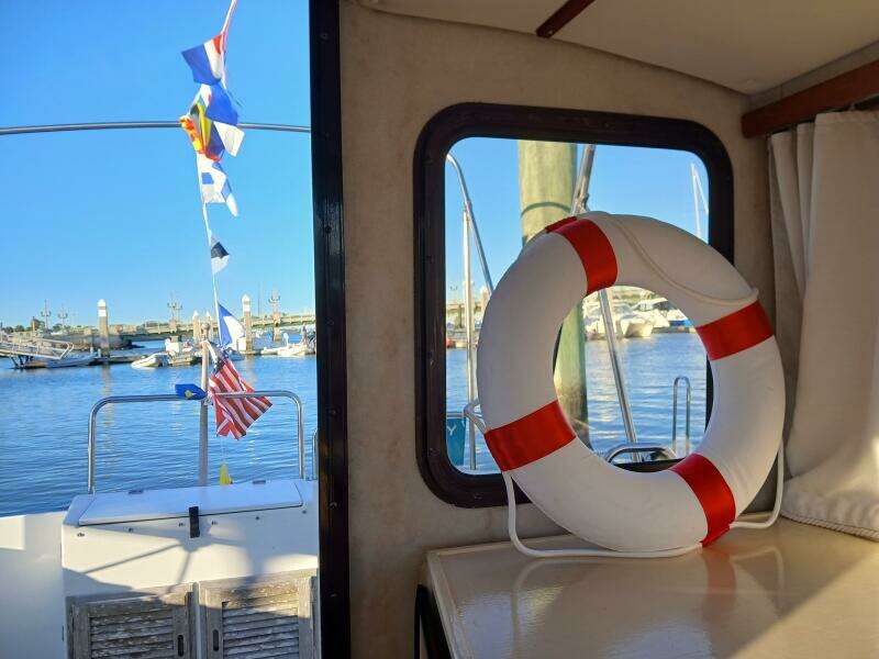 LuLu  25ft Ranger Tugs Yacht For Sale