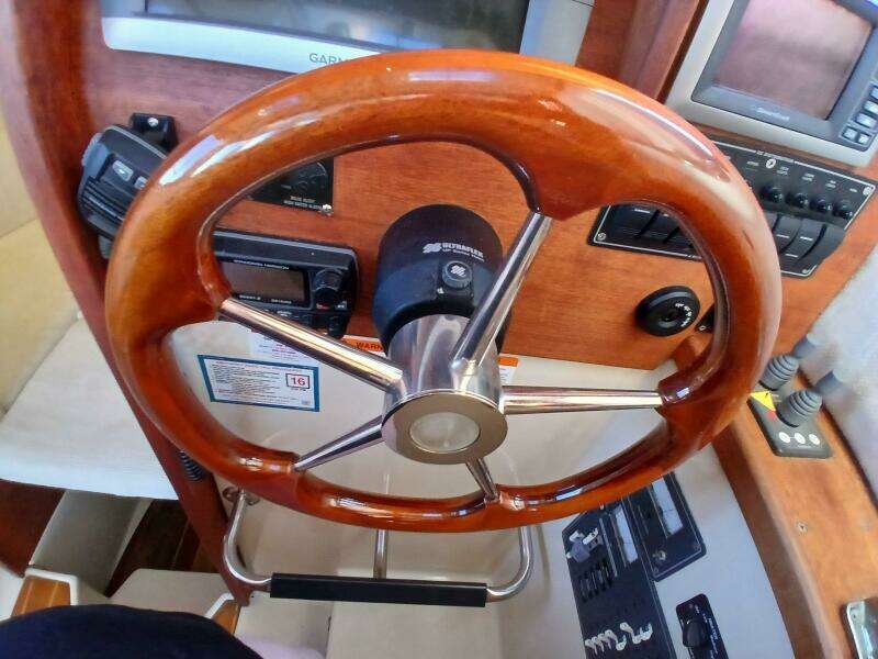 LuLu  25ft Ranger Tugs Yacht For Sale