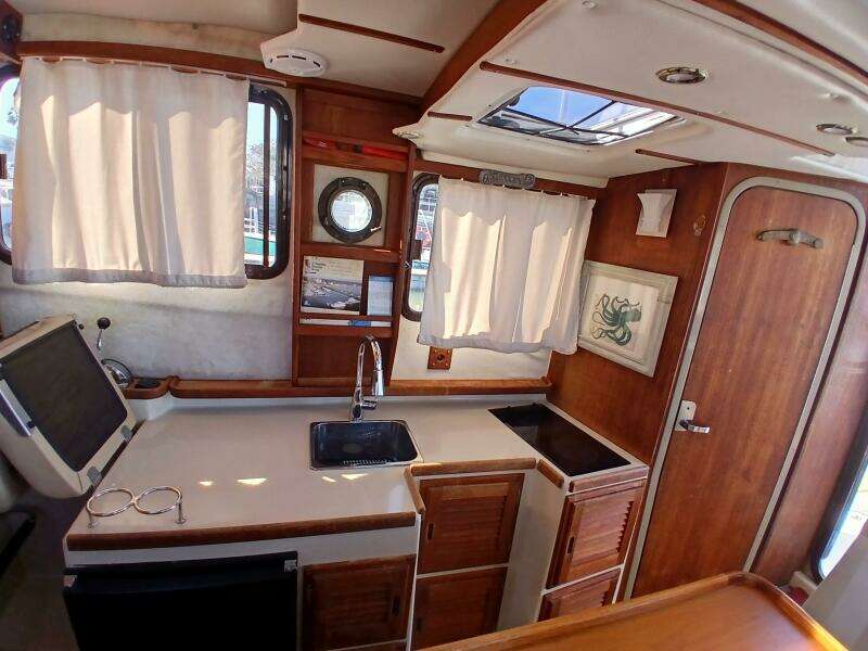 LuLu  25ft Ranger Tugs Yacht For Sale