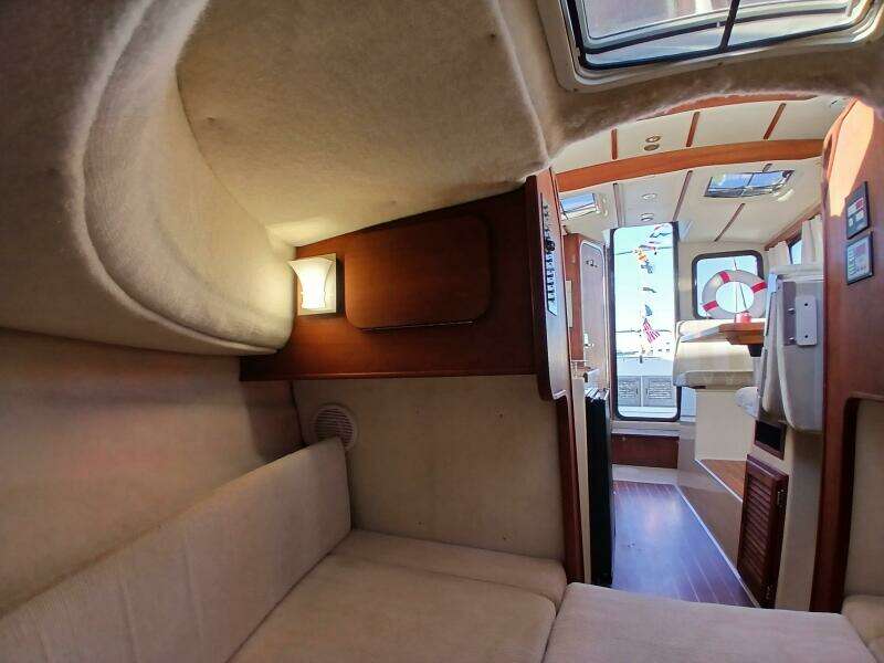 LuLu  25ft Ranger Tugs Yacht For Sale