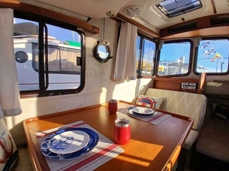 LuLu  25ft Ranger Tugs Yacht For Sale