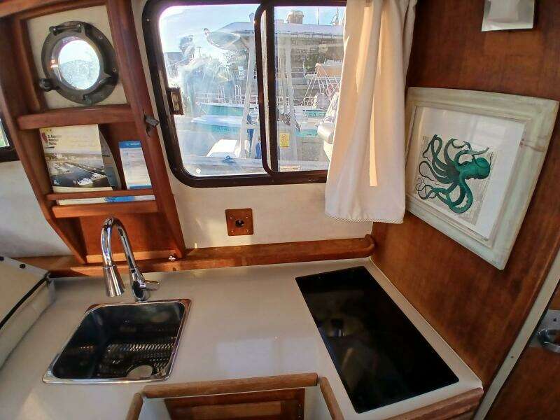 LuLu  25ft Ranger Tugs Yacht For Sale