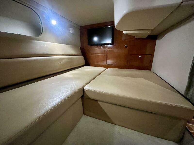 37ft Regal Yacht For Sale