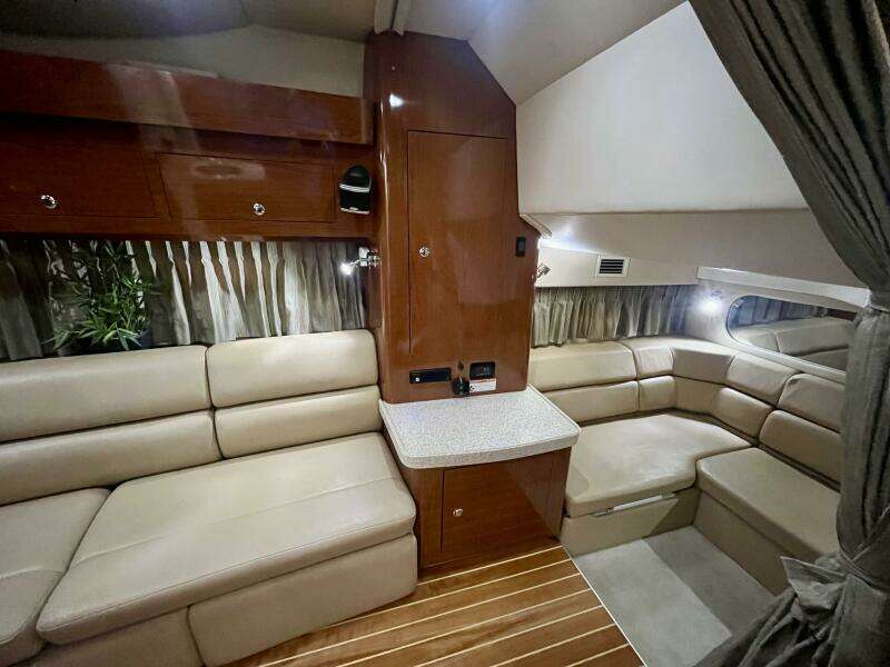 37ft Regal Yacht For Sale