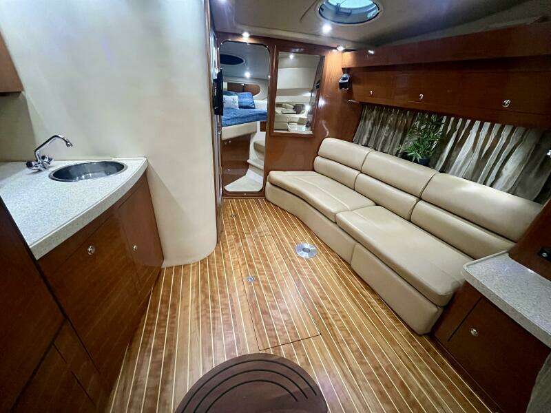 37ft Regal Yacht For Sale