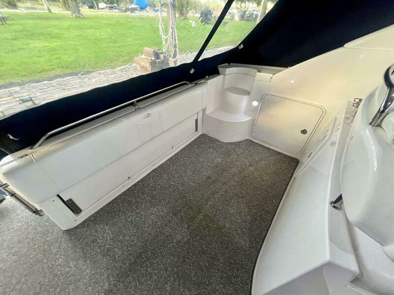 37ft Regal Yacht For Sale