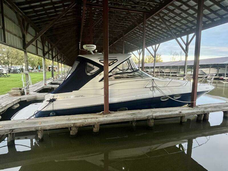 37ft Regal Yacht For Sale