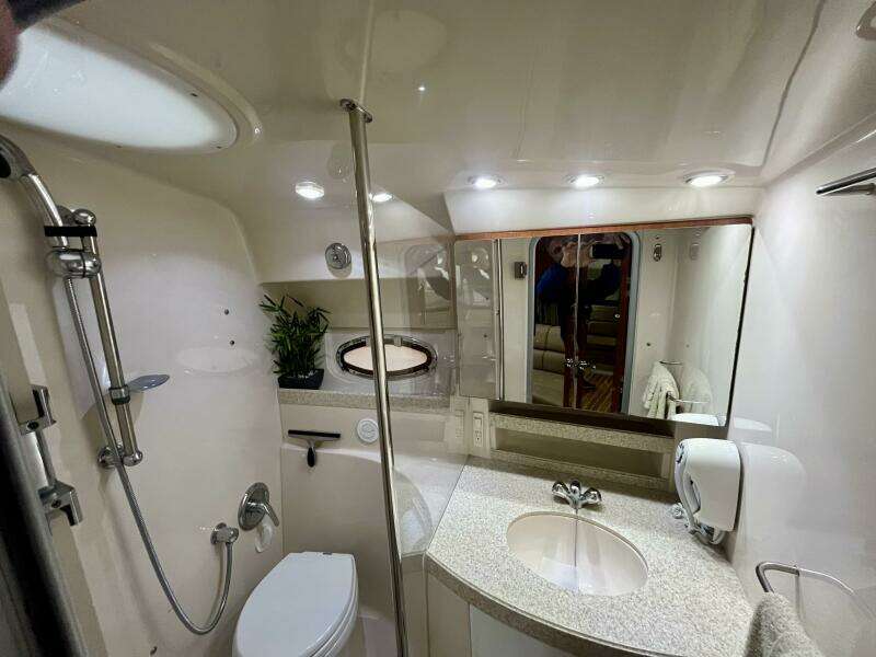 37ft Regal Yacht For Sale