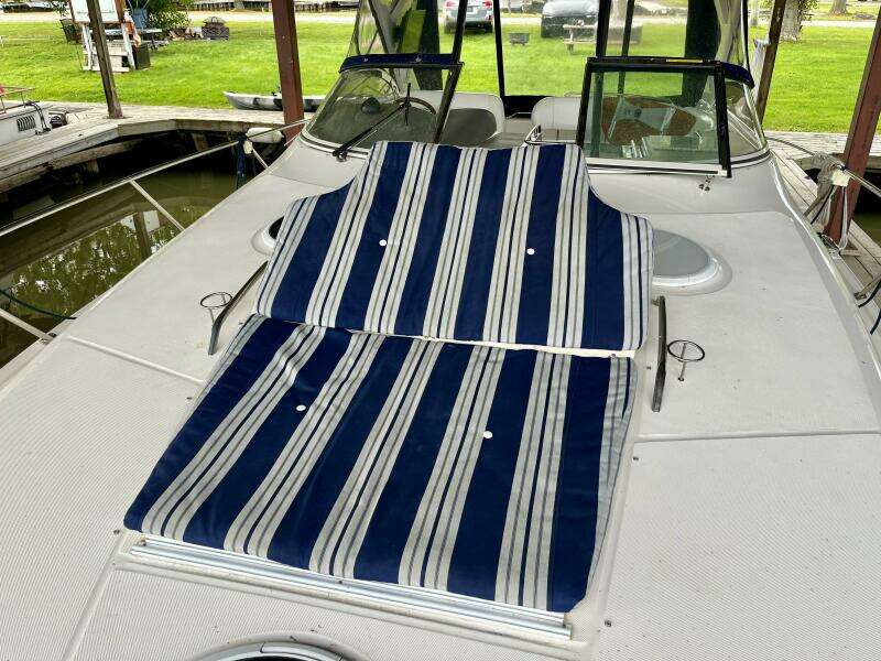 37ft Regal Yacht For Sale