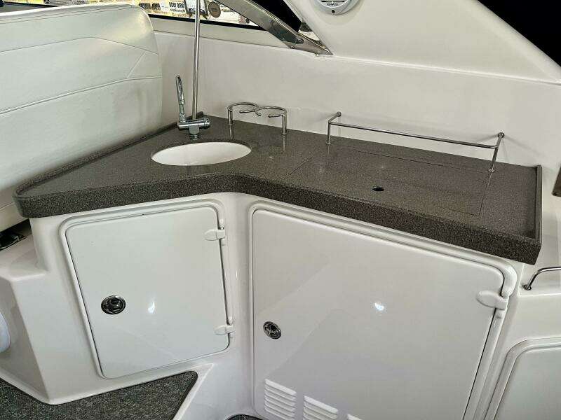 37ft Regal Yacht For Sale