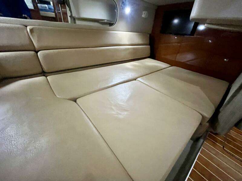 37ft Regal Yacht For Sale
