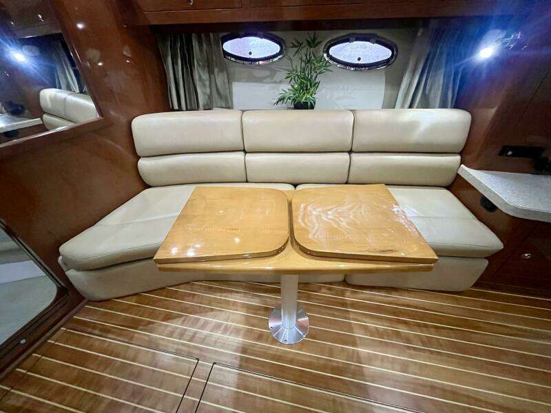 37ft Regal Yacht For Sale