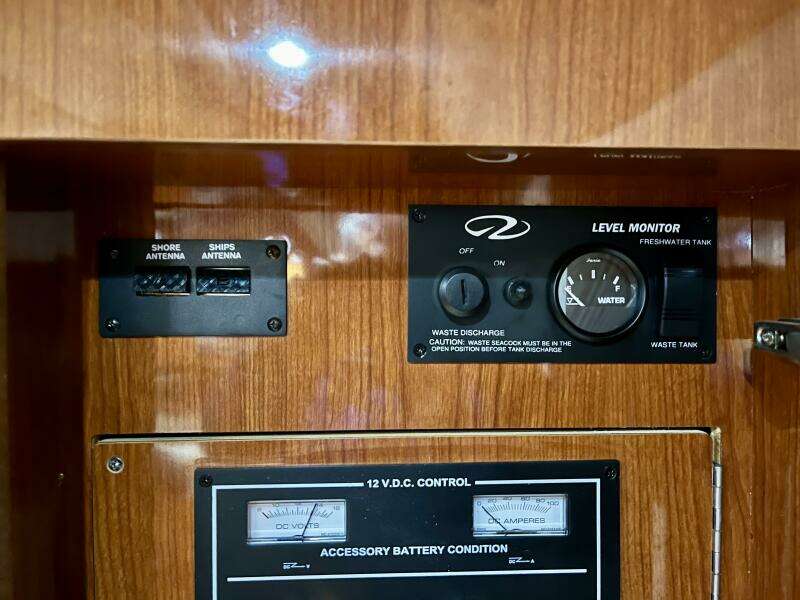 37ft Regal Yacht For Sale
