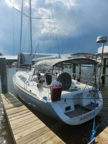 Second Wind 37ft Beneteau Yacht For Sale