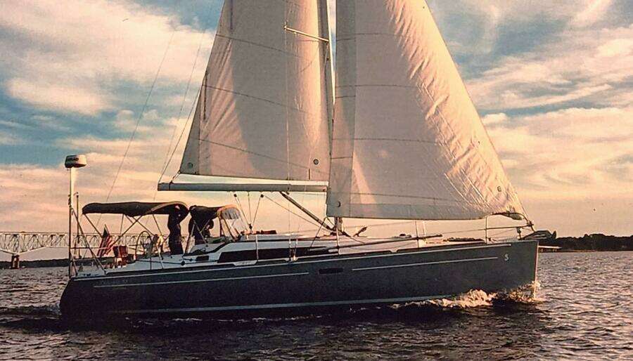 Second Wind 37ft Beneteau Yacht For Sale