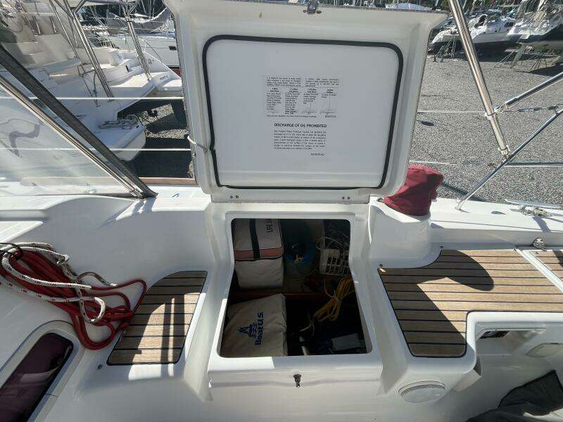 Second Wind 37ft Beneteau Yacht For Sale