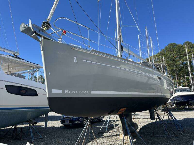 Second Wind 37ft Beneteau Yacht For Sale