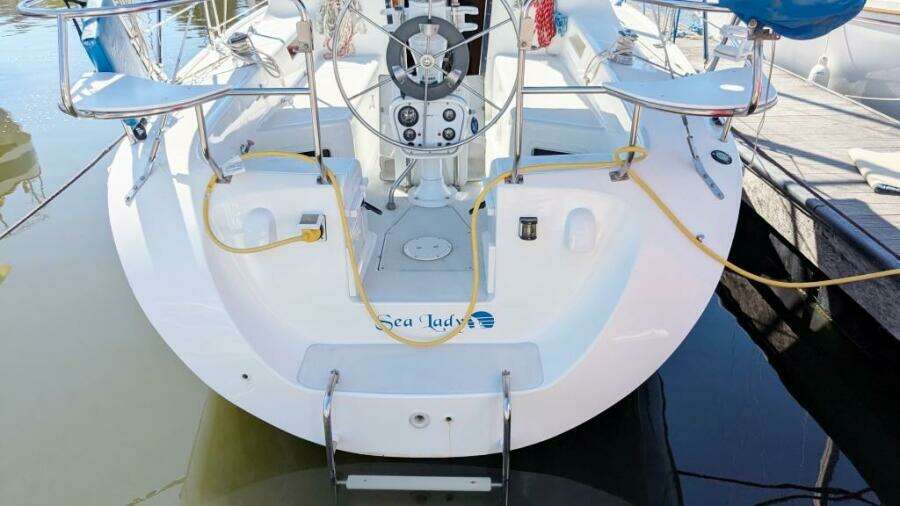 Sea Lady  28ft Catalina Yacht For Sale