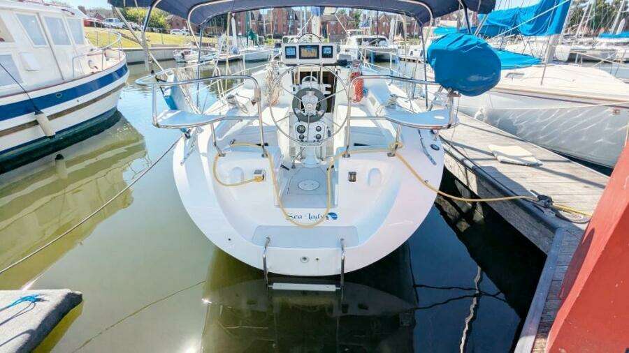 Sea Lady  28ft Catalina Yacht For Sale