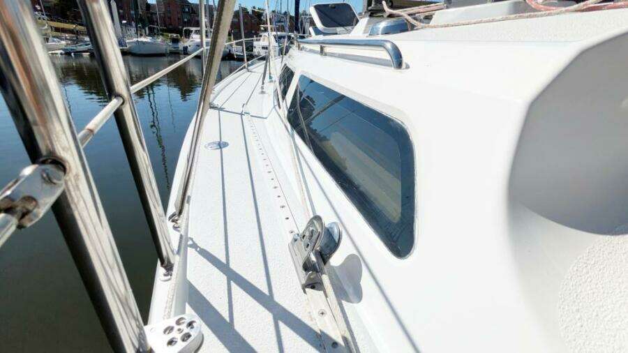 Sea Lady  28ft Catalina Yacht For Sale