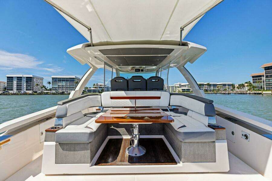 Luna B 38ft Tiara Yachts Yacht For Sale