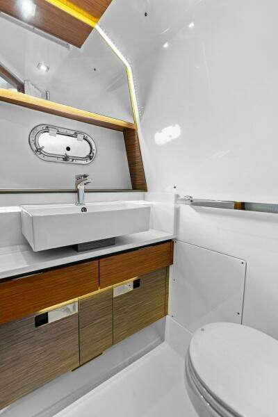 Luna B 38ft Tiara Yachts Yacht For Sale