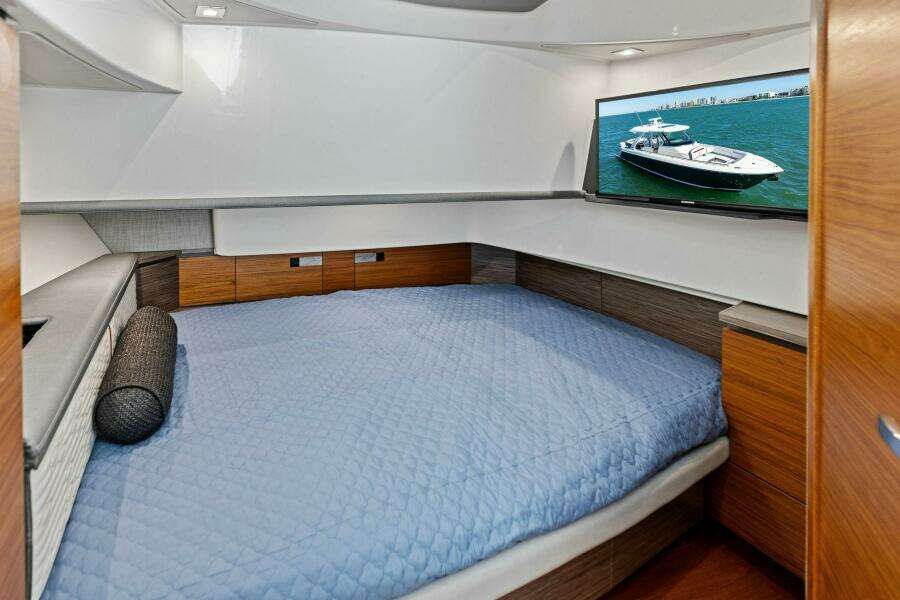 Luna B 38ft Tiara Yachts Yacht For Sale