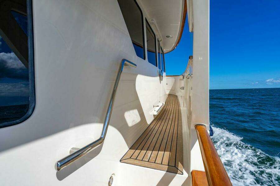 66ft Marlow Yacht For Sale