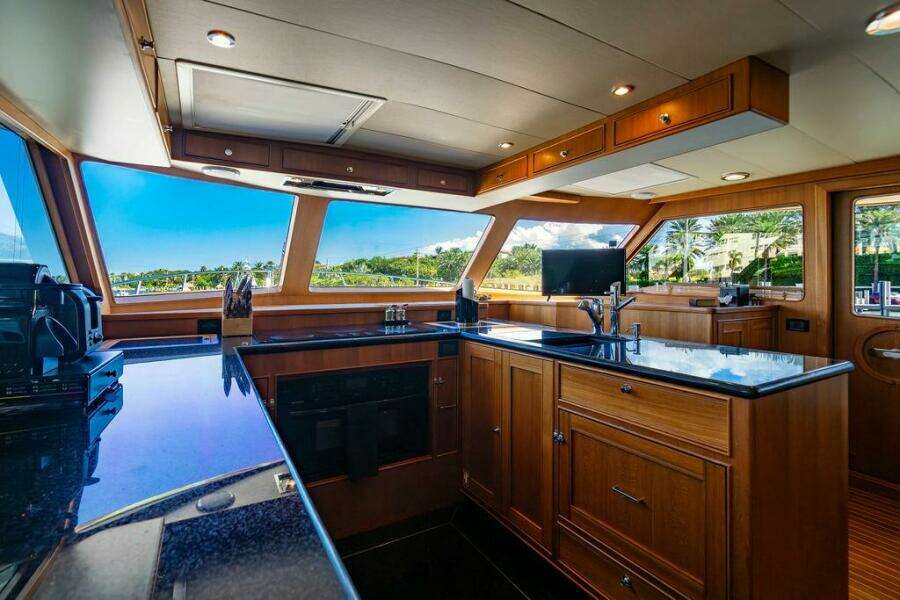 66ft Marlow Yacht For Sale