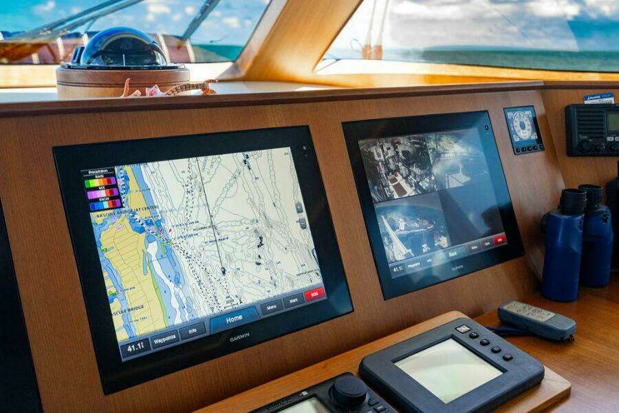 66ft Marlow Yacht For Sale