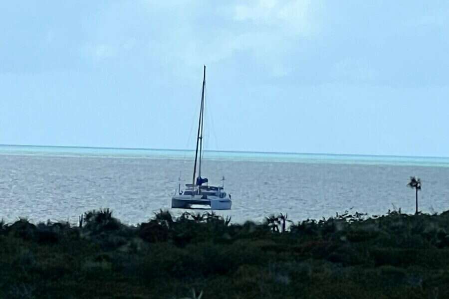 2006-dolphin-460-sail-9981402-20251016084243824-3.jpg