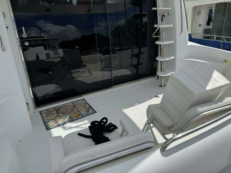 Sea Eagle 57ft Carver Yacht For Sale