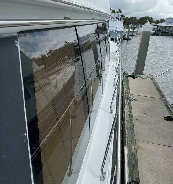Sea Eagle 57ft Carver Yacht For Sale