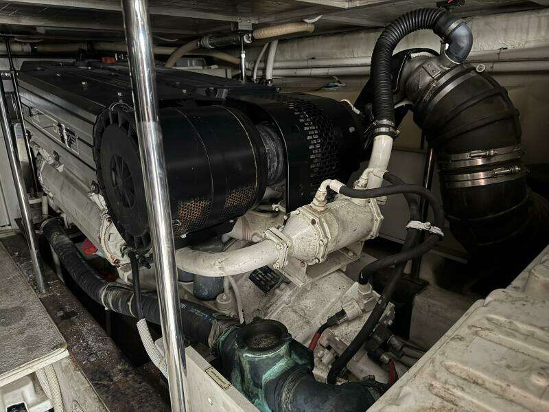 Sea Eagle 57ft Carver Yacht For Sale