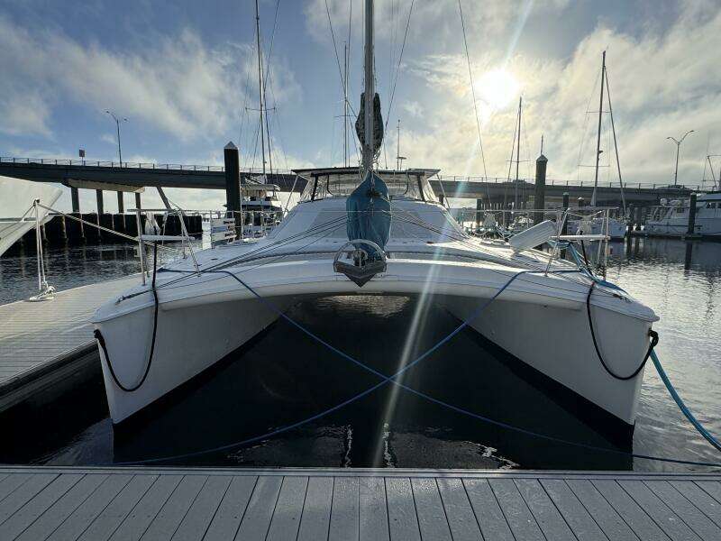 40ft Manta Yacht For Sale