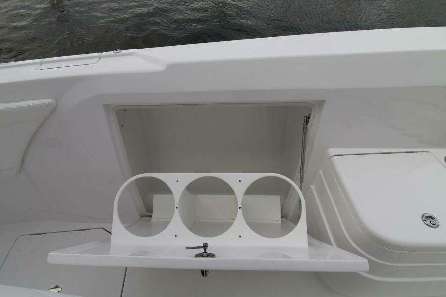 37ft Intrepid Yacht For Sale