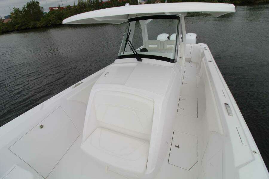 37ft Intrepid Yacht For Sale