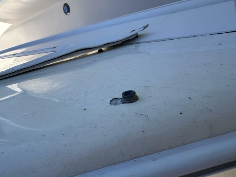 37' 1994 Intrepid 376 Walkaround