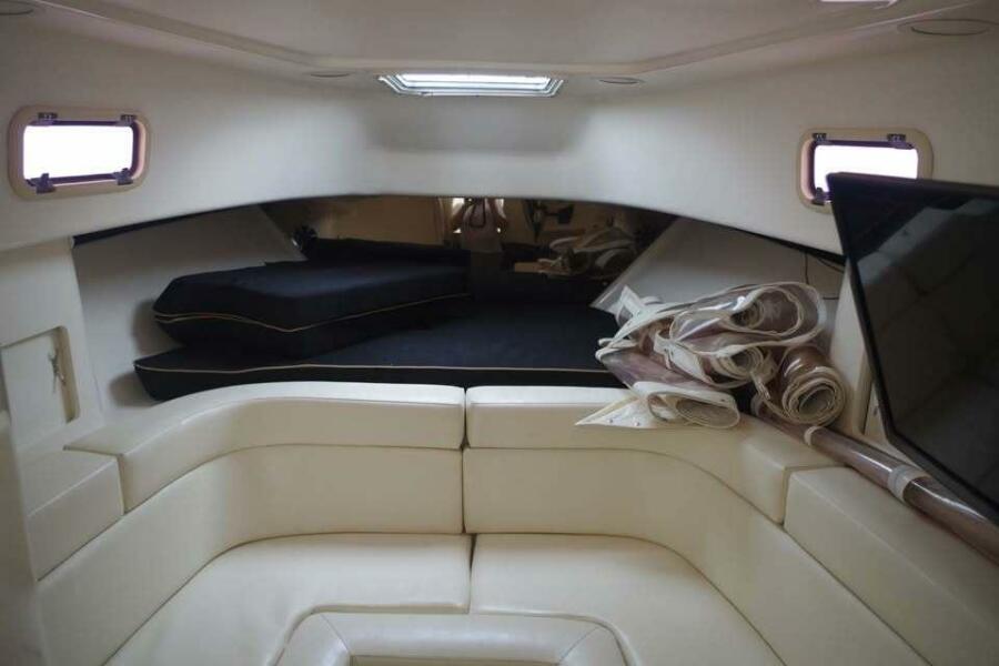 37' 1994 Intrepid 376 Walkaround