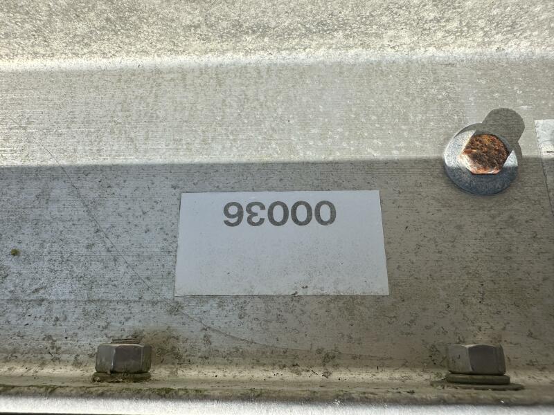 37' 1994 Intrepid 376 Walkaround