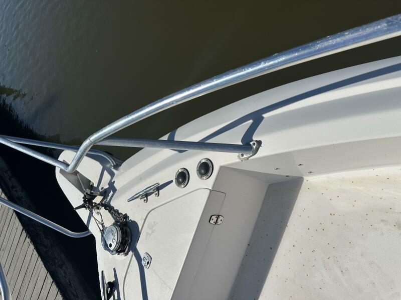 37' 1994 Intrepid 376 Walkaround