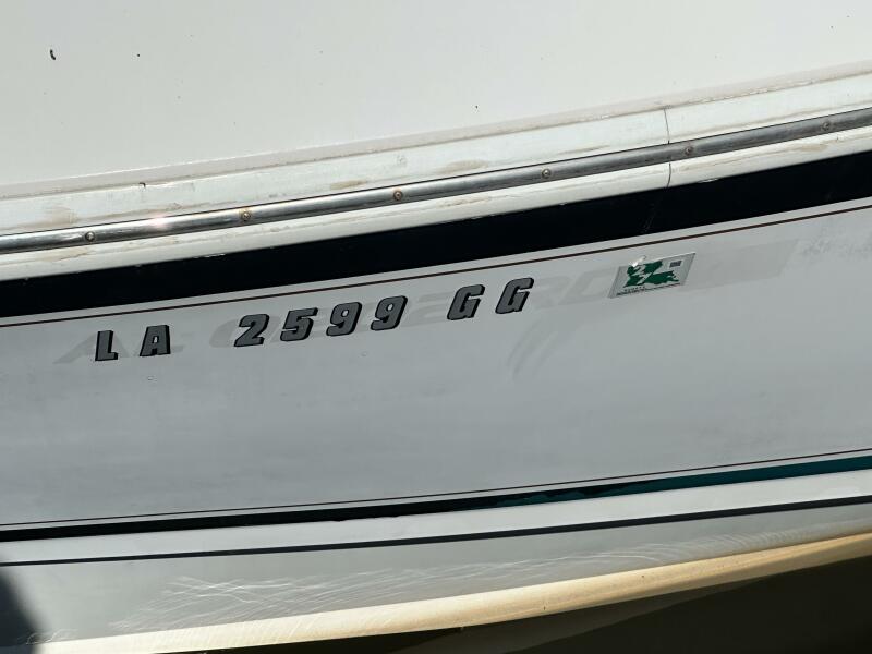 37' 1994 Intrepid 376 Walkaround