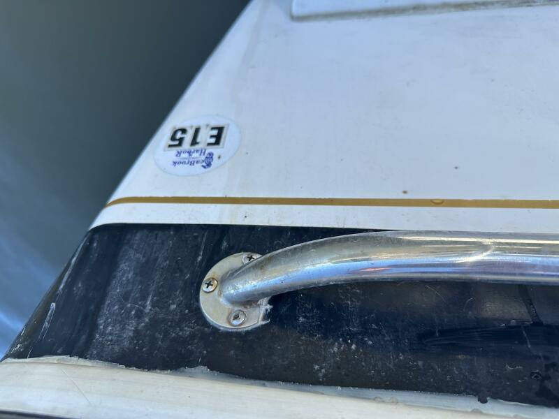 37' 1994 Intrepid 376 Walkaround