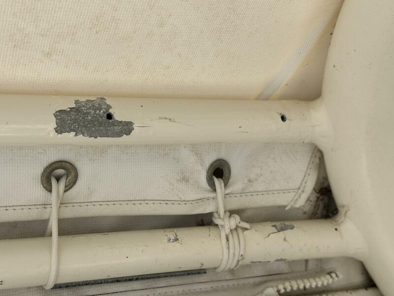 37' 1994 Intrepid 376 Walkaround