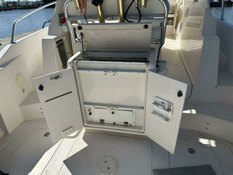 37ft Intrepid Yacht For Sale