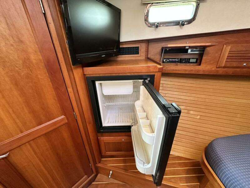 DESTINY 34ft Sabre Yacht For Sale