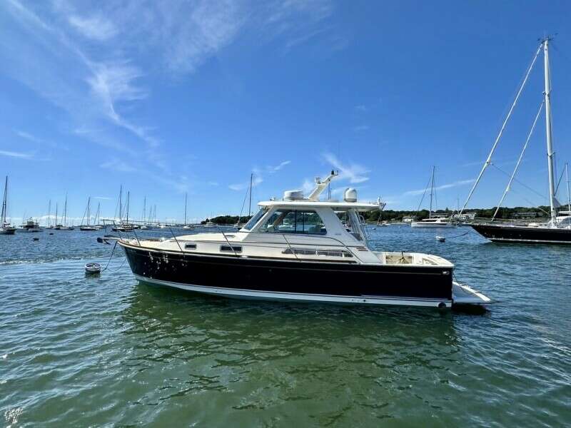 DESTINY 34ft Sabre Yacht For Sale