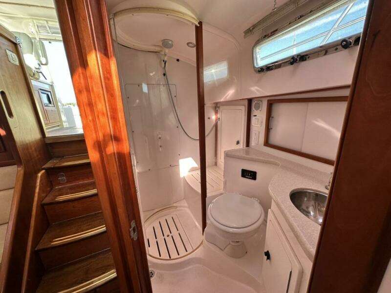 DESTINY 34ft Sabre Yacht For Sale
