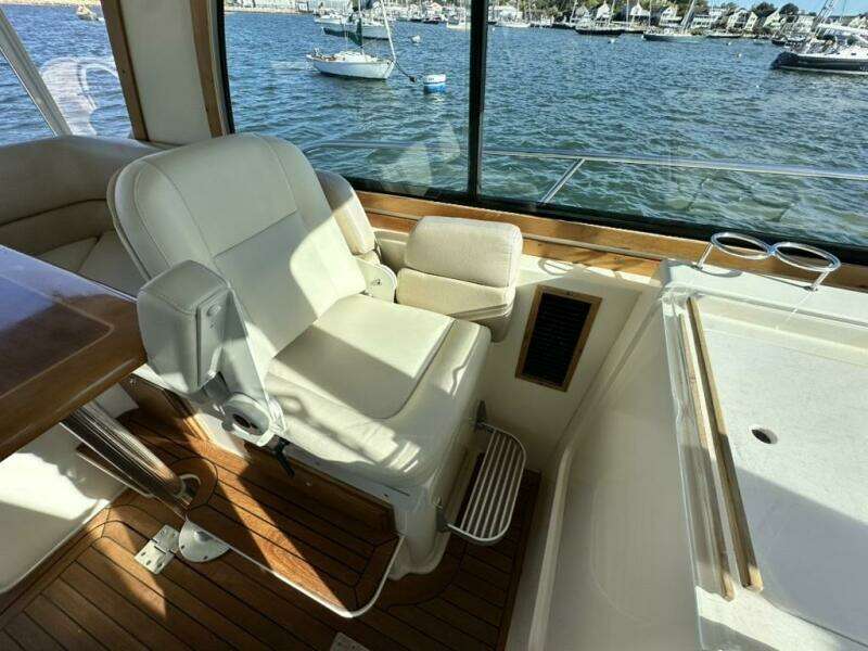 DESTINY 34ft Sabre Yacht For Sale