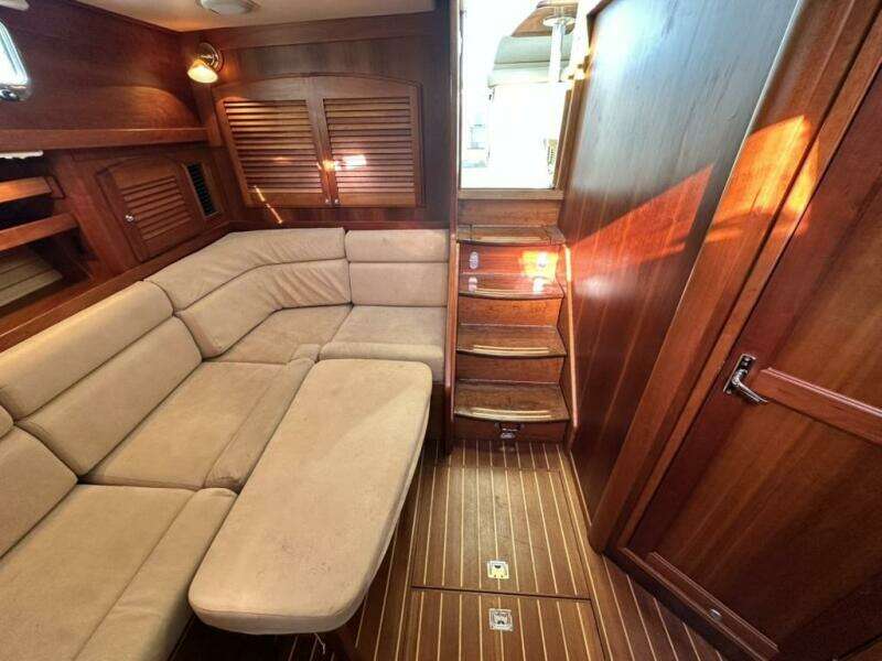 DESTINY 34ft Sabre Yacht For Sale